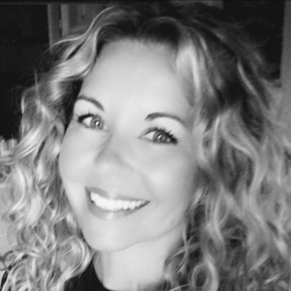 Meet your Posher, Dana